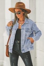 Lade das Bild in den Galerie-Viewer, Acid Wash Style Denim Jacke
