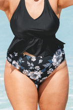 Lade das Bild in den Galerie-Viewer, Seitlich geraffte High waist Bikinihose in gro?en Gr??en
