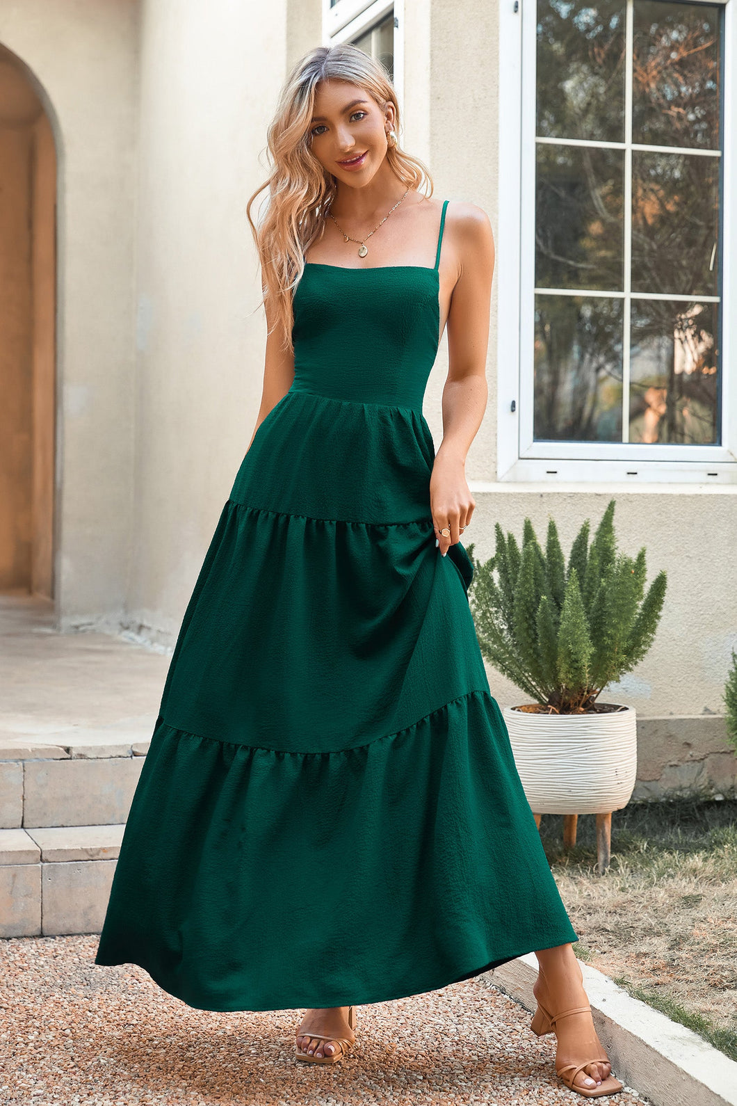 A-f?rmiges Maxi-Kleid mit d¨¹nnen Tr?gern