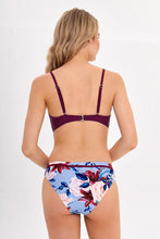 Lade das Bild in den Galerie-Viewer, Bikini-Set mit Twist-Effekt
