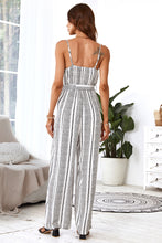 Lade das Bild in den Galerie-Viewer, ?rmelloser Streifen Jumpsuit mit Schn¨¹rung vorne
