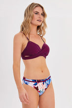 Lade das Bild in den Galerie-Viewer, Bikini-Set mit Twist-Effekt
