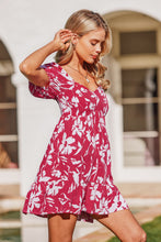 Lade das Bild in den Galerie-Viewer, A-Linien-Kleid mit Blumendruck und Puff?rmeln
