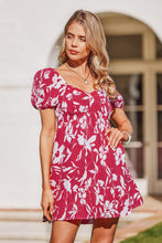 Lade das Bild in den Galerie-Viewer, A-Linien-Kleid mit Blumendruck und Puff?rmeln
