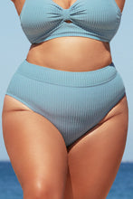 Lade das Bild in den Galerie-Viewer, Gerippte High Waist Bikinihose in gro?en Gr??en
